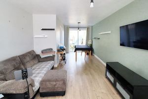 Photo 3- click for photo gallery